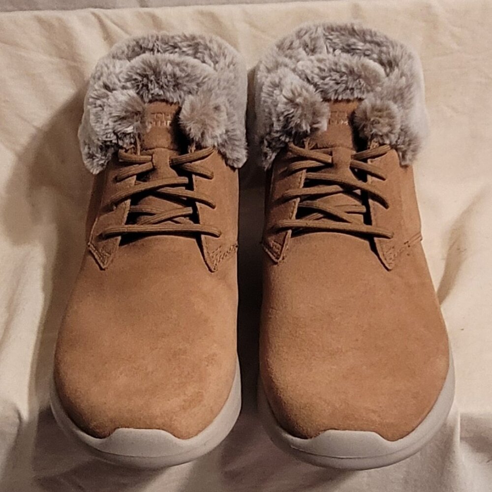 SKECHERS On The Go City 2 Suede Ankle Boots CHESTNUT Size 10M